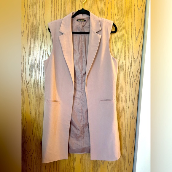 REVAMPED premium collection long vest. Sz M - Picture 1 of 8